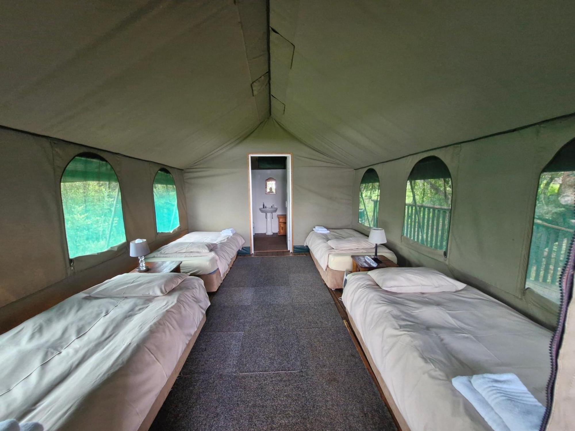 Valley Of The Rainbow Fly Fishing Estate ダルストロアーム 部屋 写真